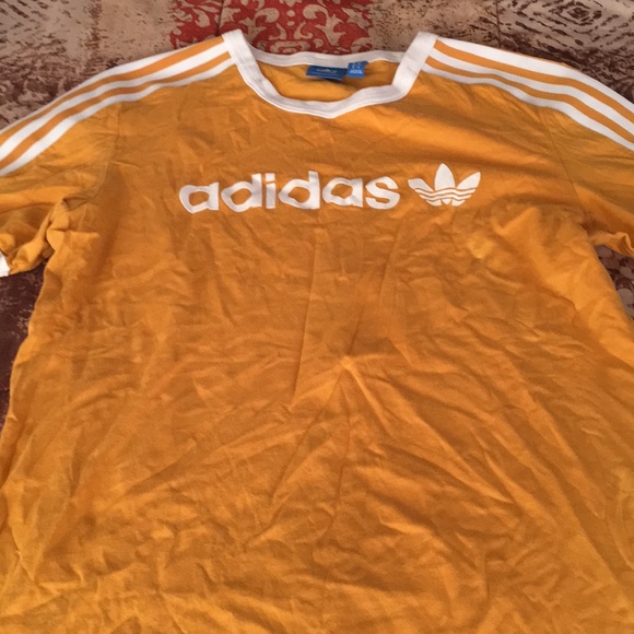 adidas Other - Adidas T-shirt 😎